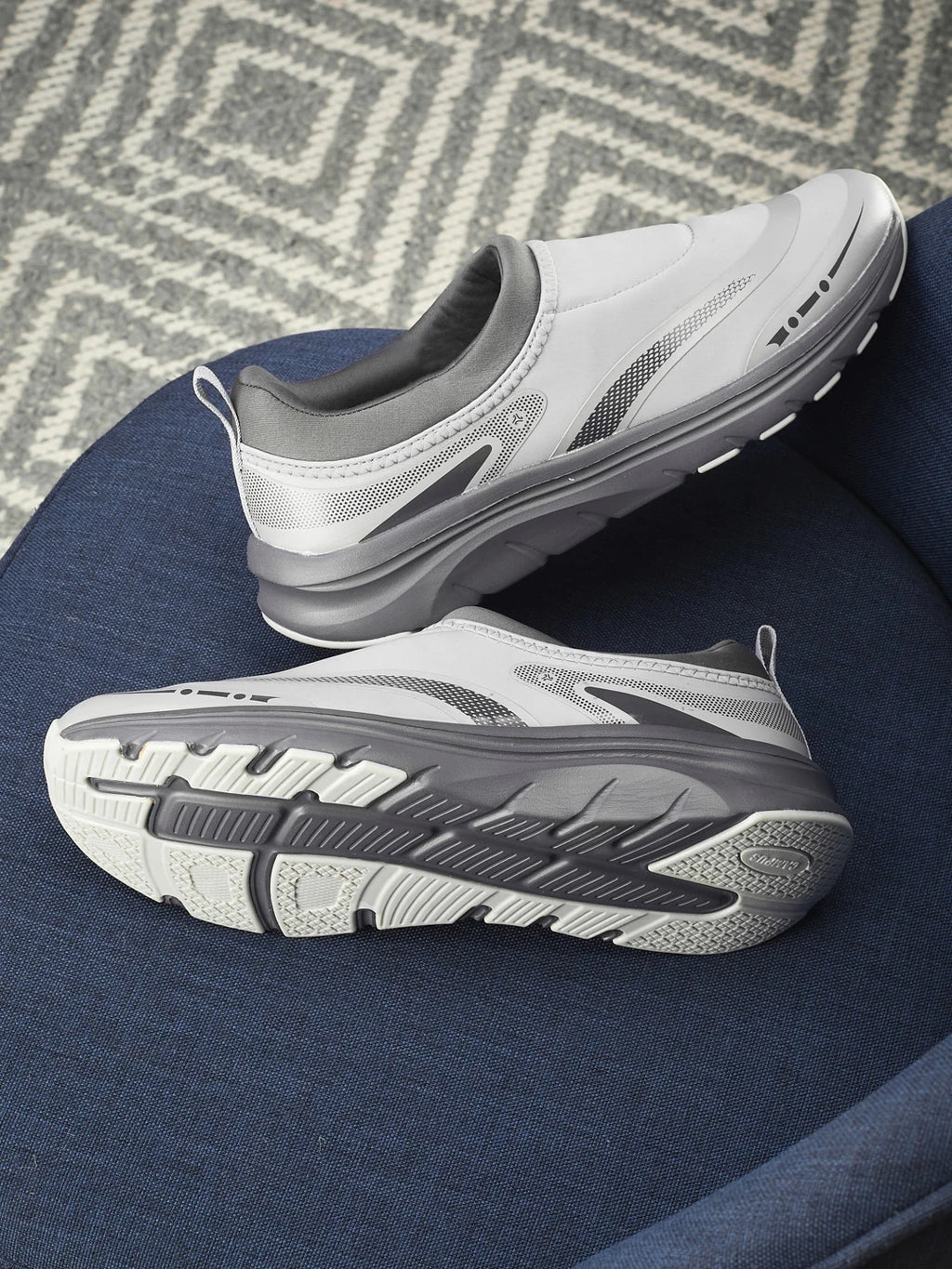 ATHERO Grey Men's Walking Shoes