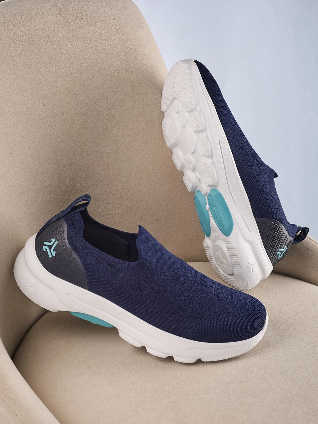 CABIN Navy Men's Walking Shoes