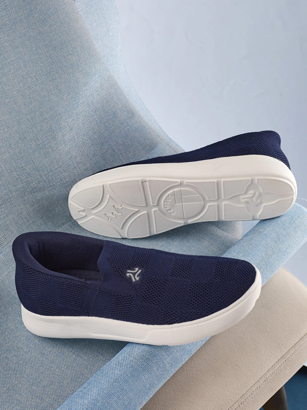 CAIRO Navy Men's Walking Shoes