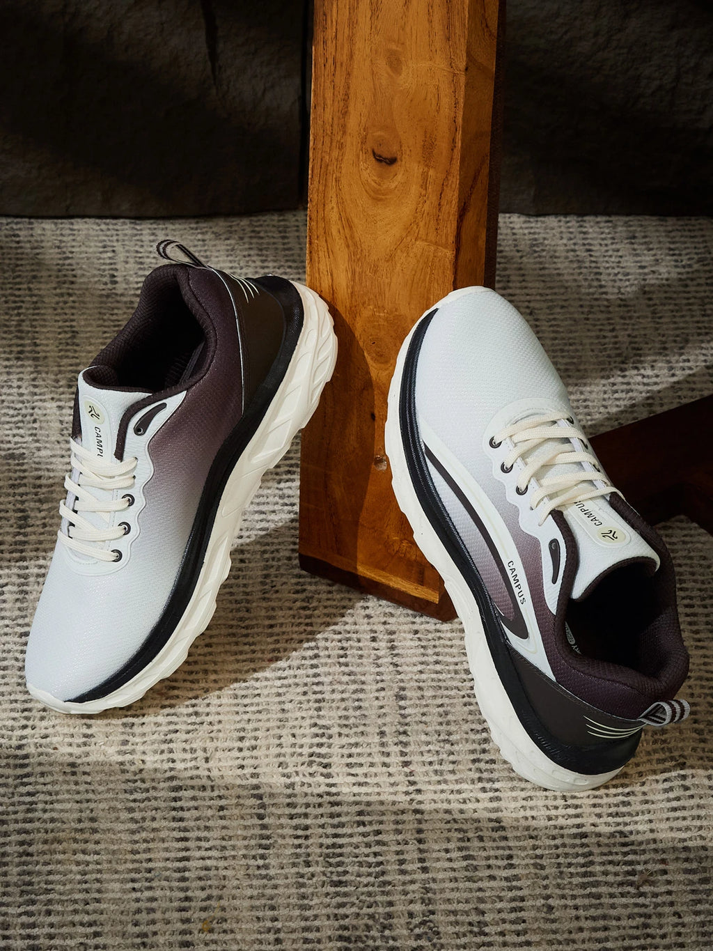 CHAIN White Men's Running Shoes