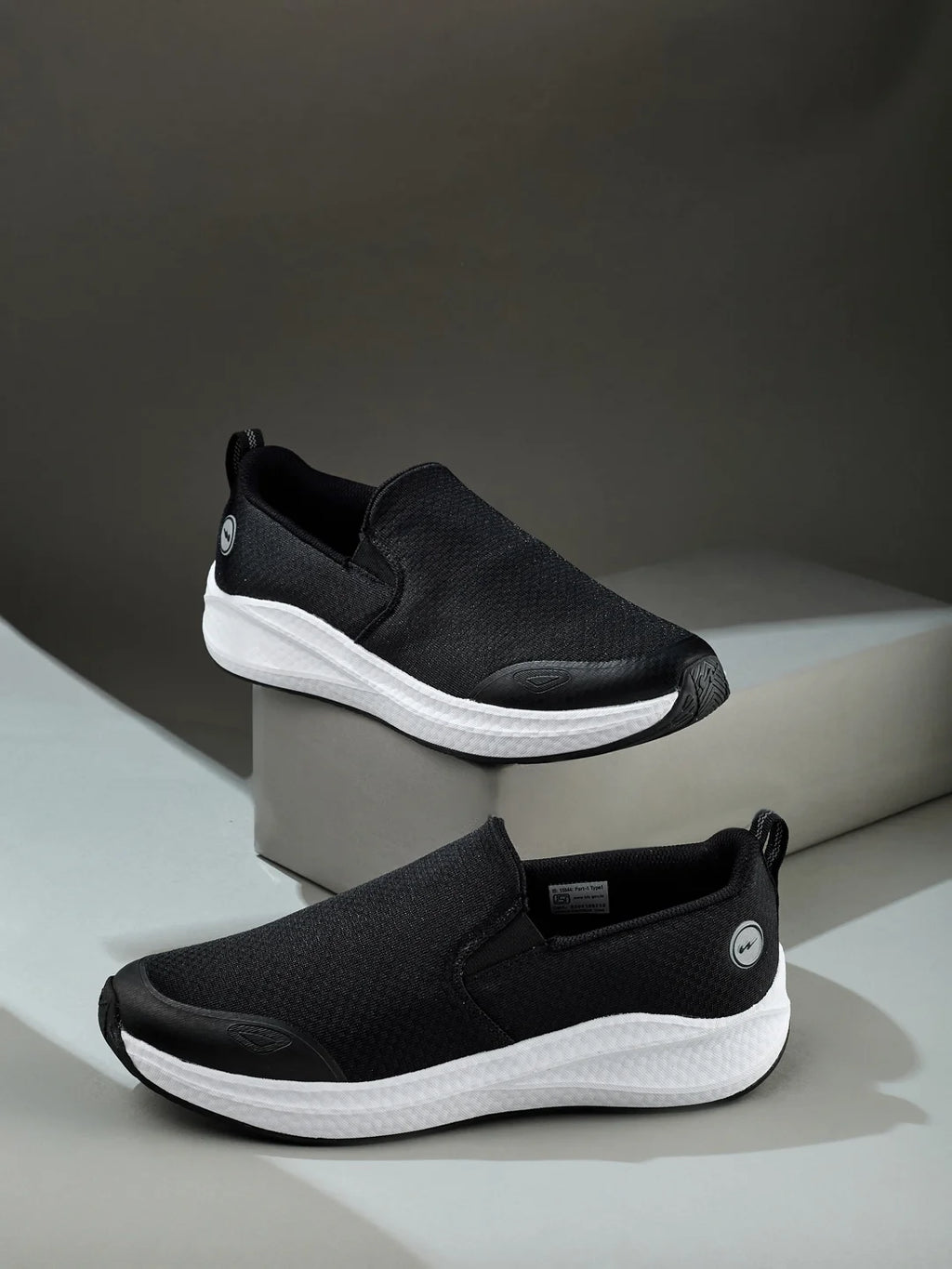CIAN Black Men's Walking Shoes