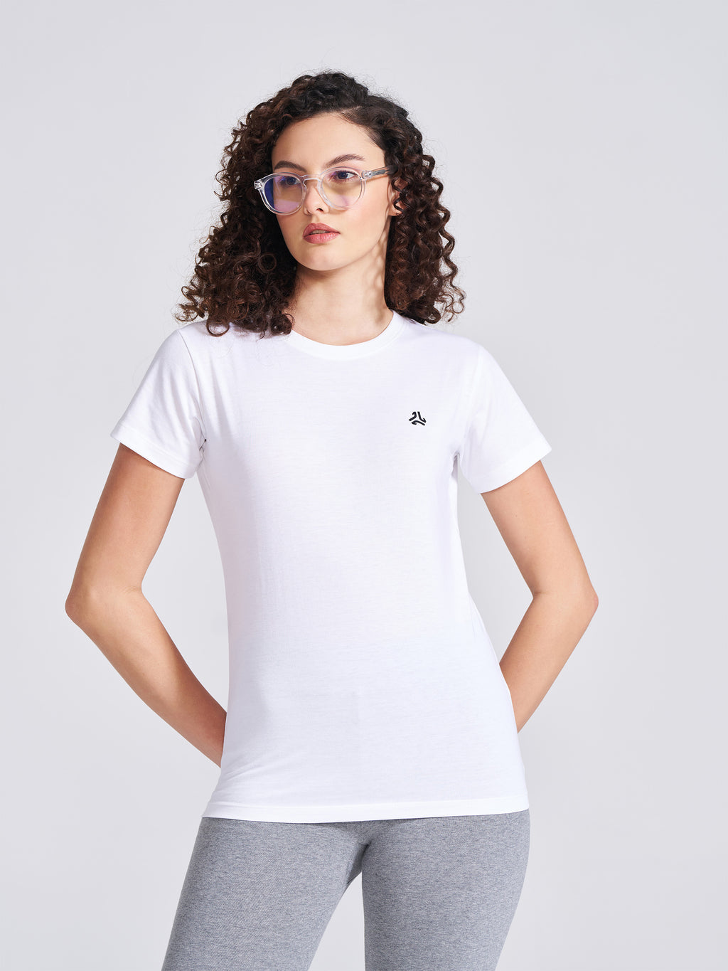 Women's White Solid Round Neck T-Shirt