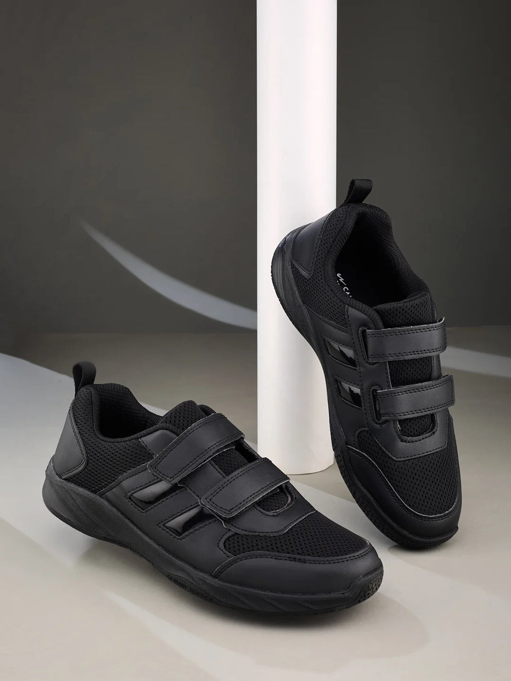CUBS KIDS V Black Shoes