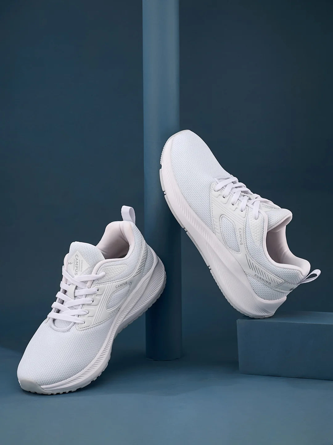 DAVIS White Men's Running Shoes