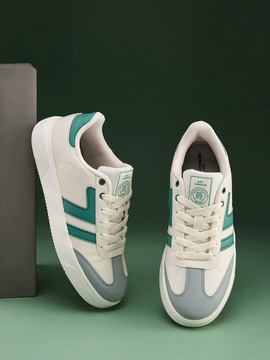 FIJI White Men's Sneakers