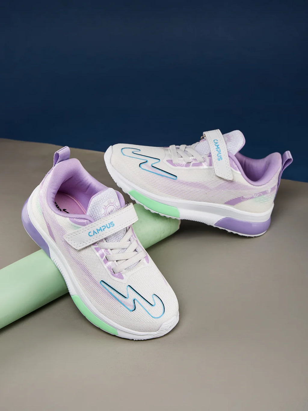 FLYRO KIDS V Purple Kids Running Shoes