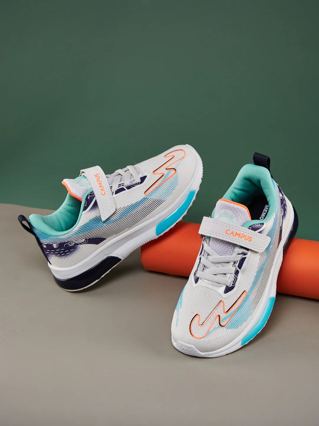 FLYRO KIDS V Navy Kids Running Shoes