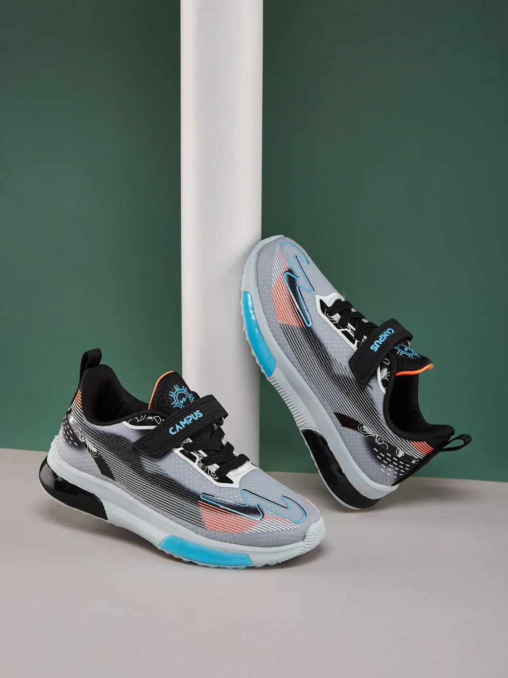 FLYRO KIDS V Grey Kids Running Shoes