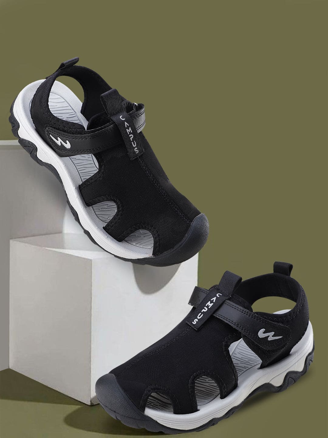 Buy Sandals For Men Gc 22106 Blk Sil Campus Shoes