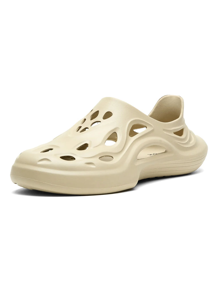 Price DUKE White Men's Running Shoes