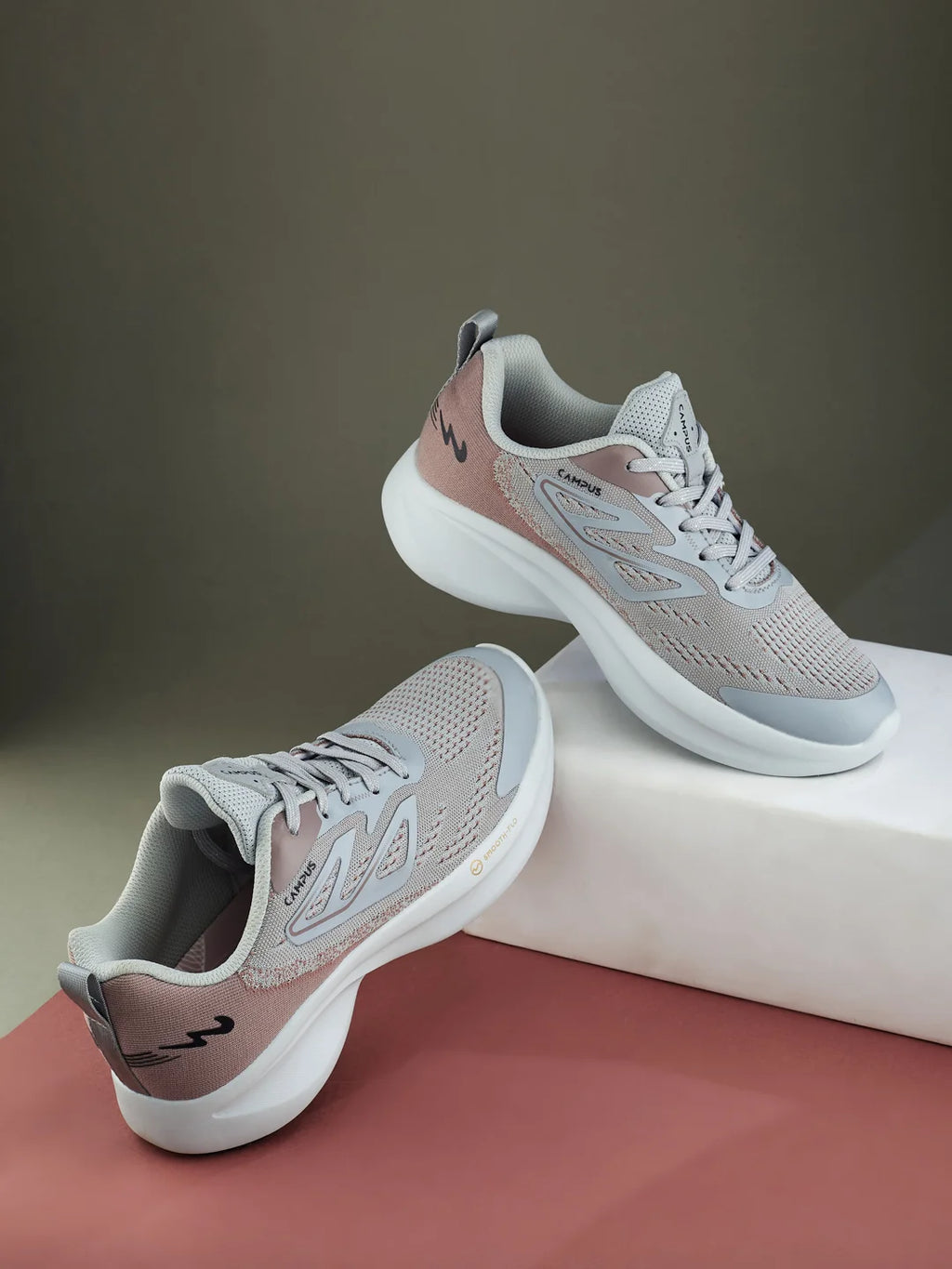 GLIMPSE Grey Women's Running Shoes