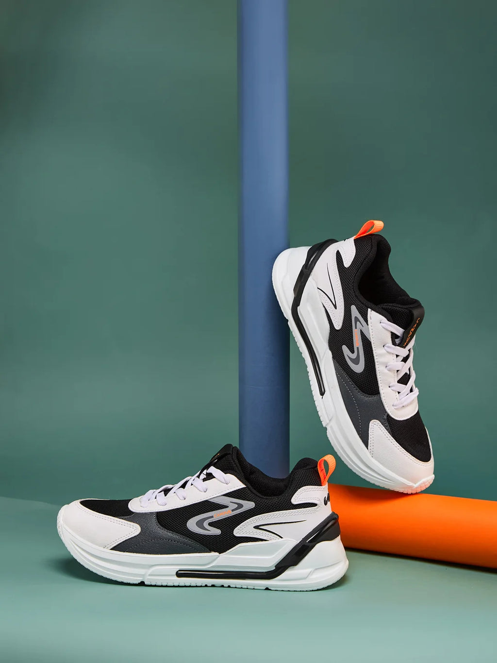 LEVEL CH Black Child Sneakers