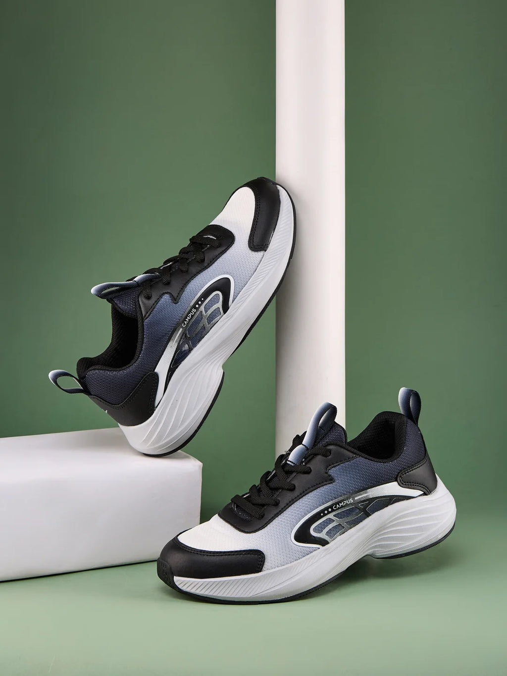 LUNAR Black Kids Running Shoes