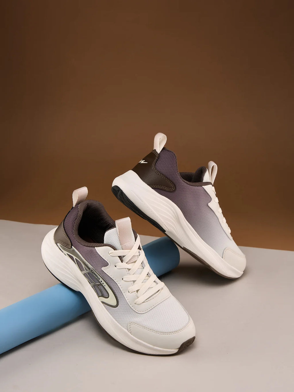 LUNAR Off White Child Running Shoes