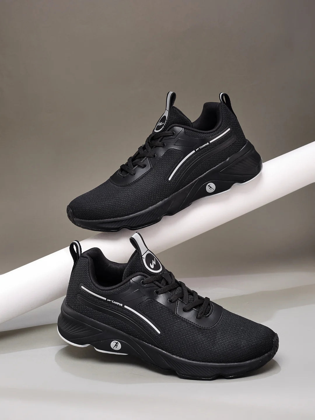 MELLOW Black Men's Running Shoes