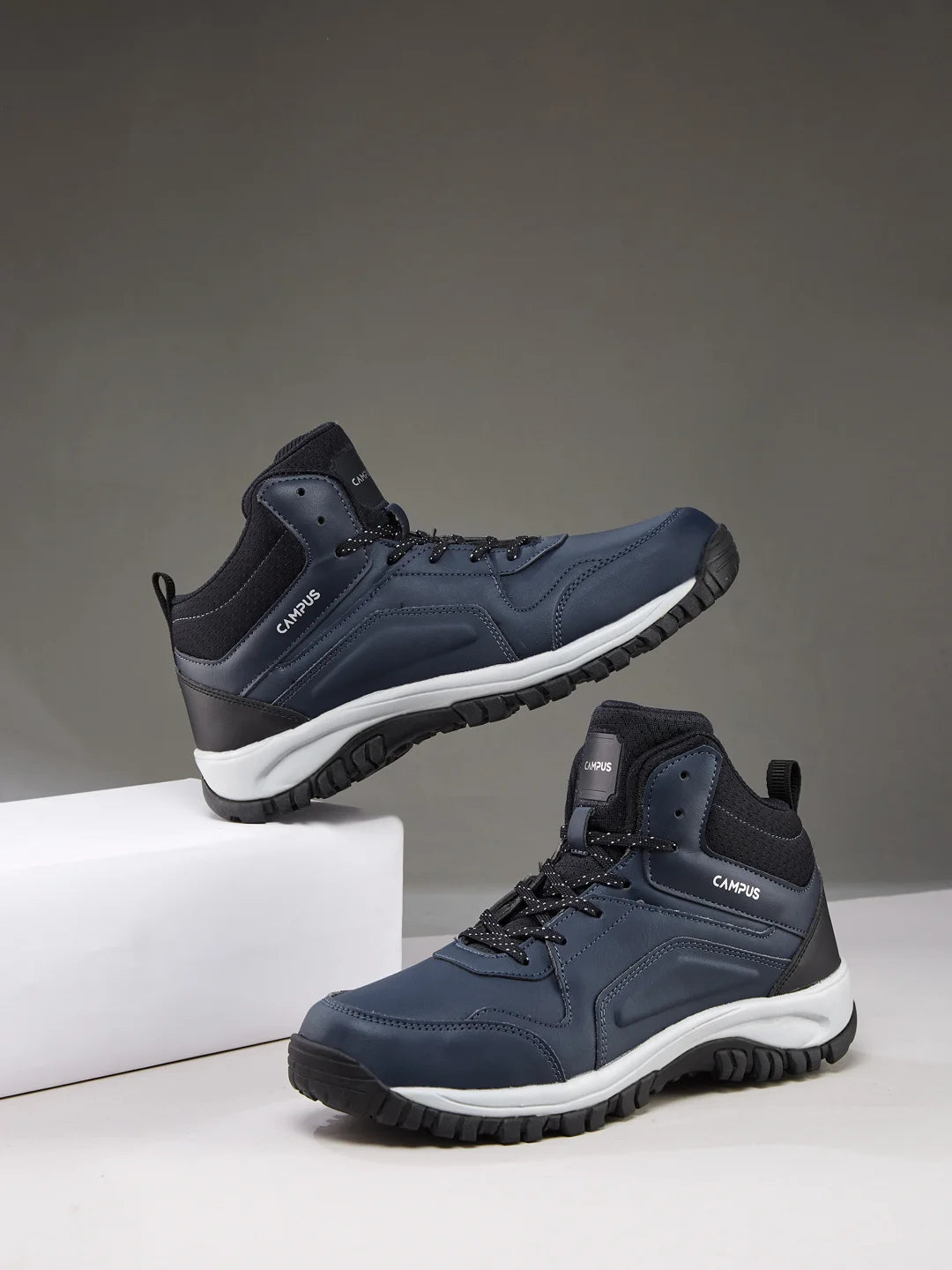 NEBULA Navy Men's Running Shoes