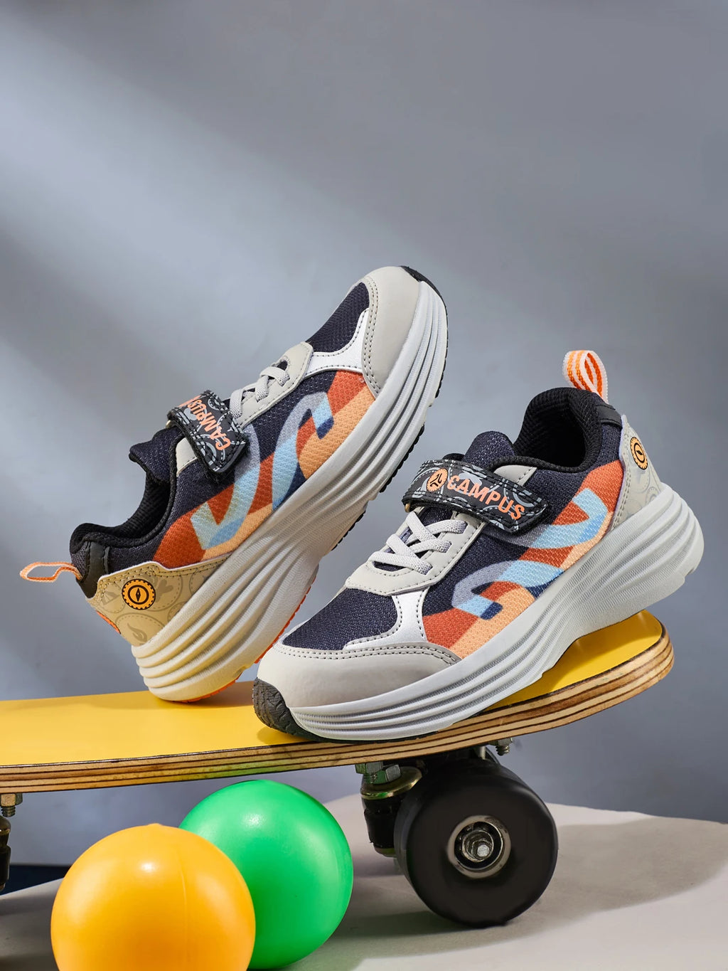 OLLIE K Grey Kids Running Shoes