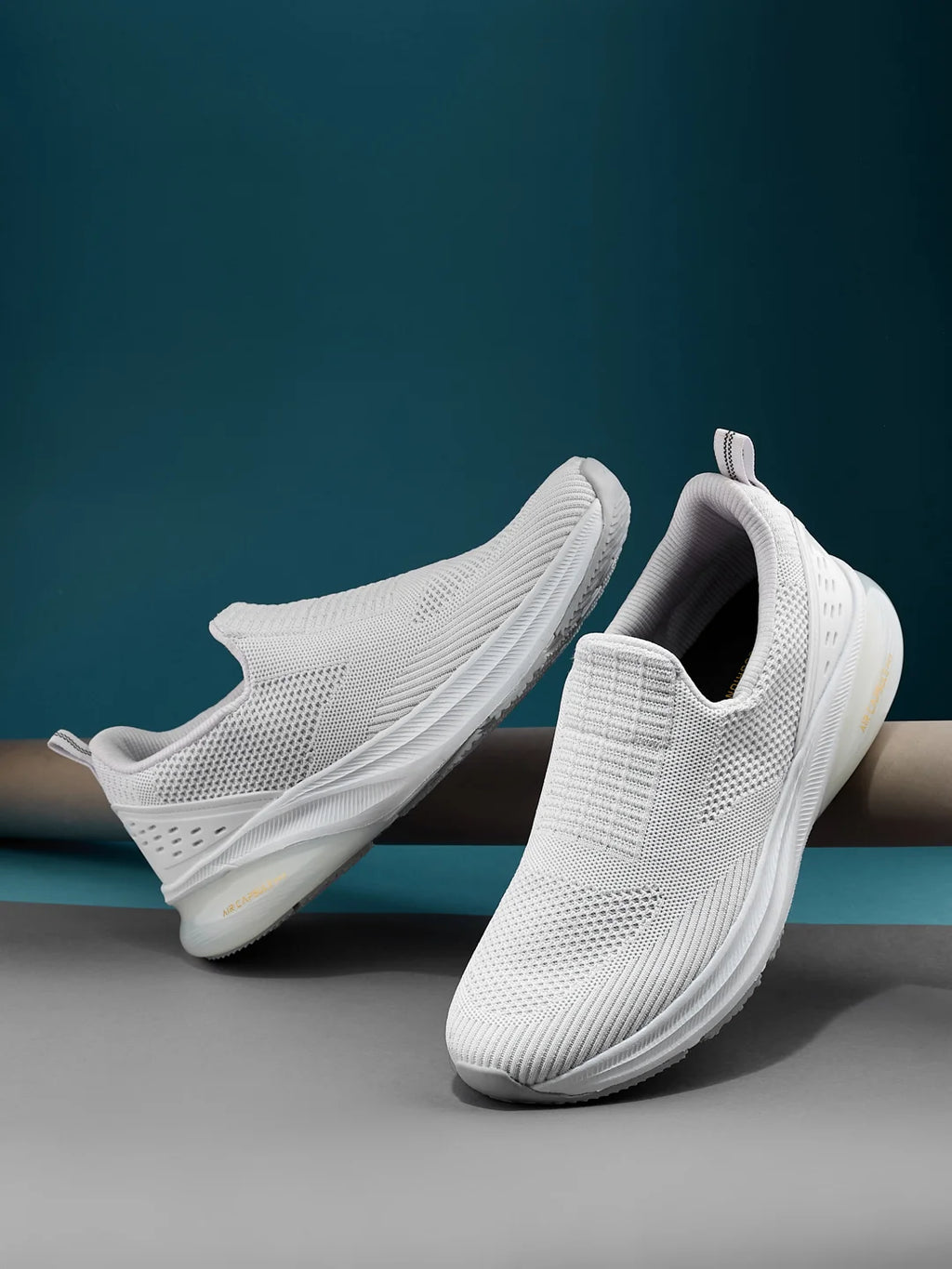 PORIUM White Men's Walking Shoes