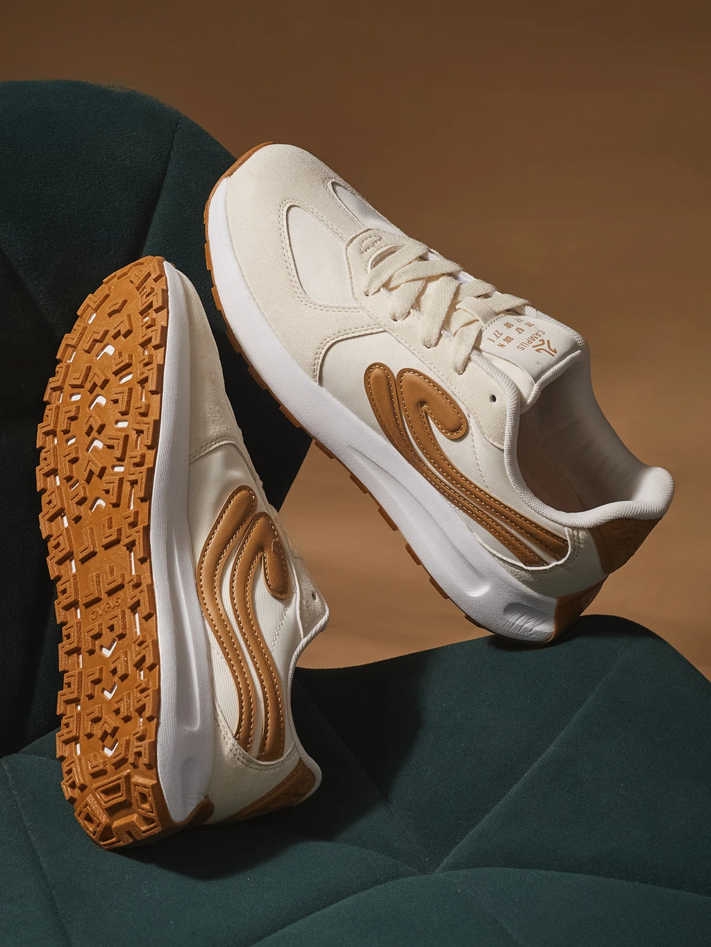 RELEM White Women's Sneakers