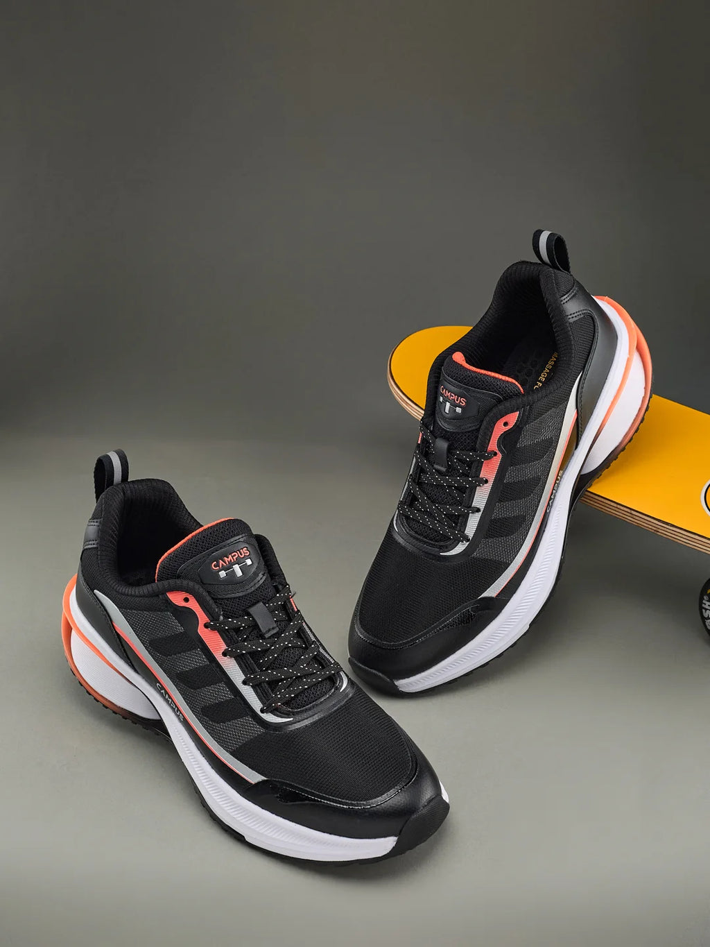 RUSTIK Black Men's Running Shoes