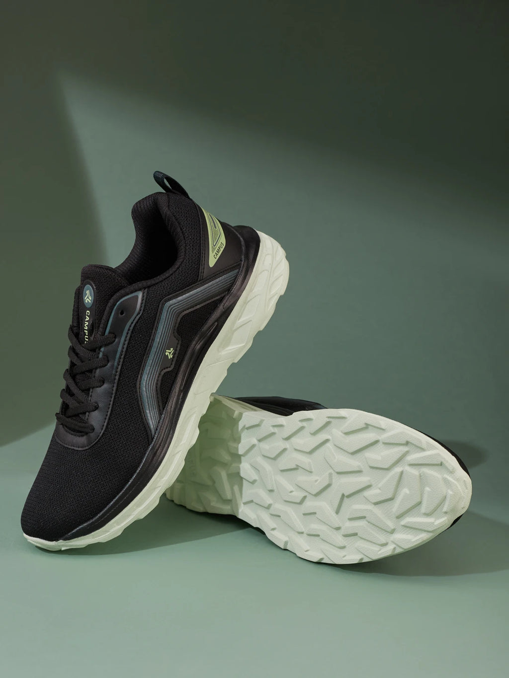 SKEDO-N Black Men's Running Shoes