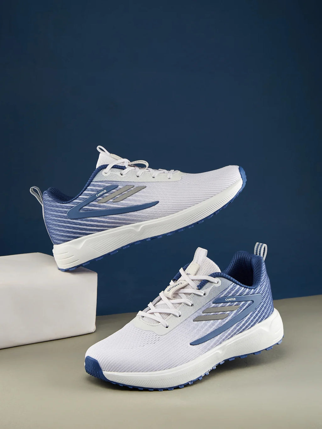 SKIPE White Men's Running Shoes
