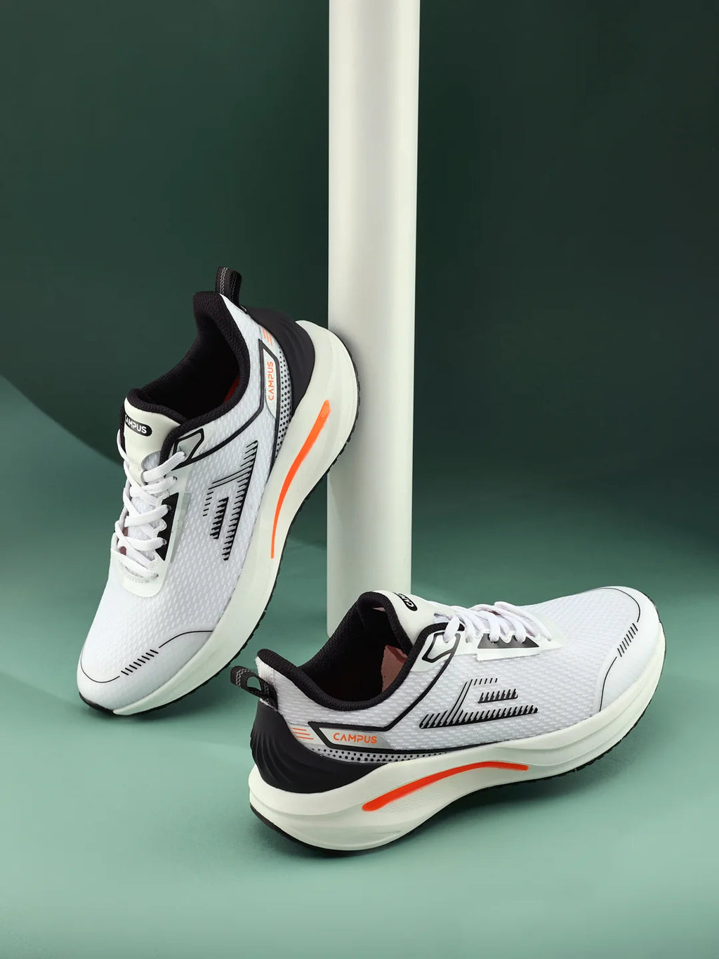 STRUT White Men's Running Shoes