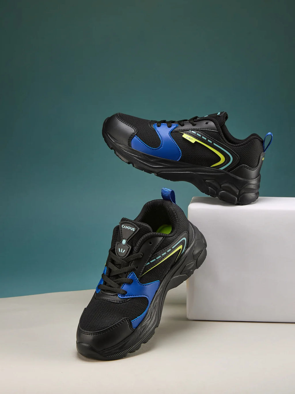 SWAY CH Black Child Sneakers