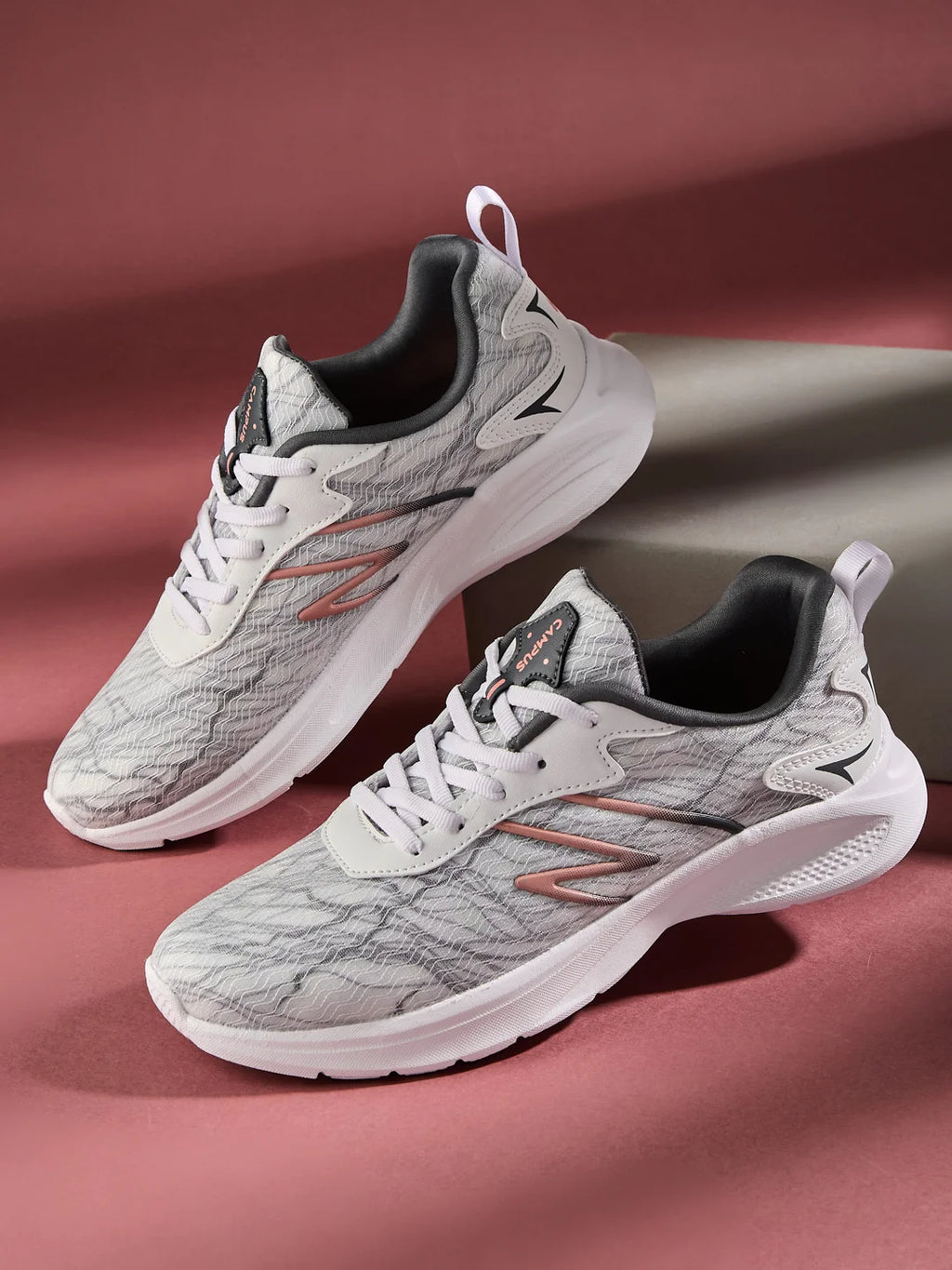 TERRA White Women's Running Shoes