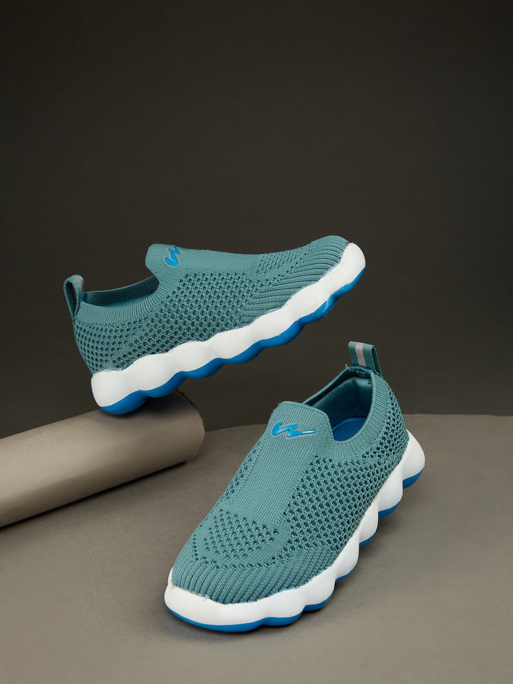 TOON KIDS Green Kids Walking Shoes