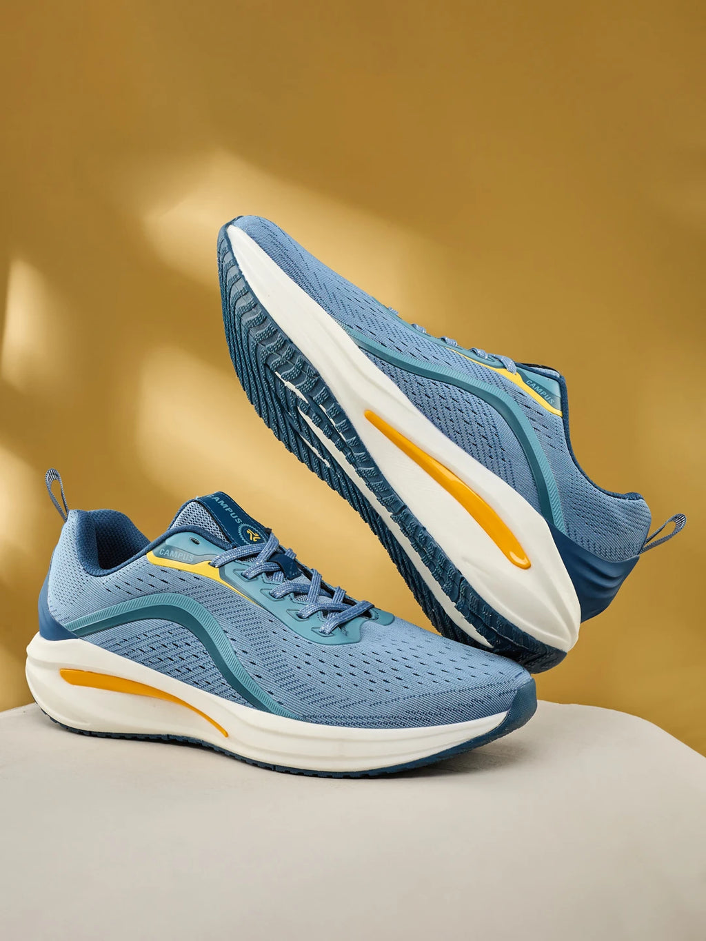 TRACKR Blue Men's Running Shoes