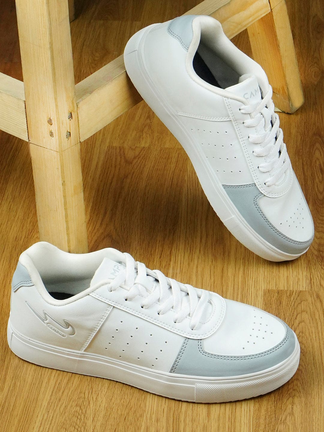 White shoes mens sneakers Clearance
